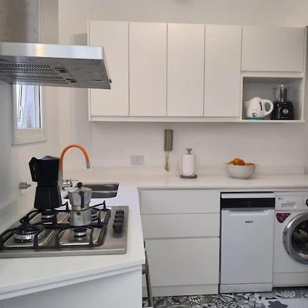 Clasico Y Moderno Departamento En El Corazon De Buenos Aires Apartamento Exterior foto