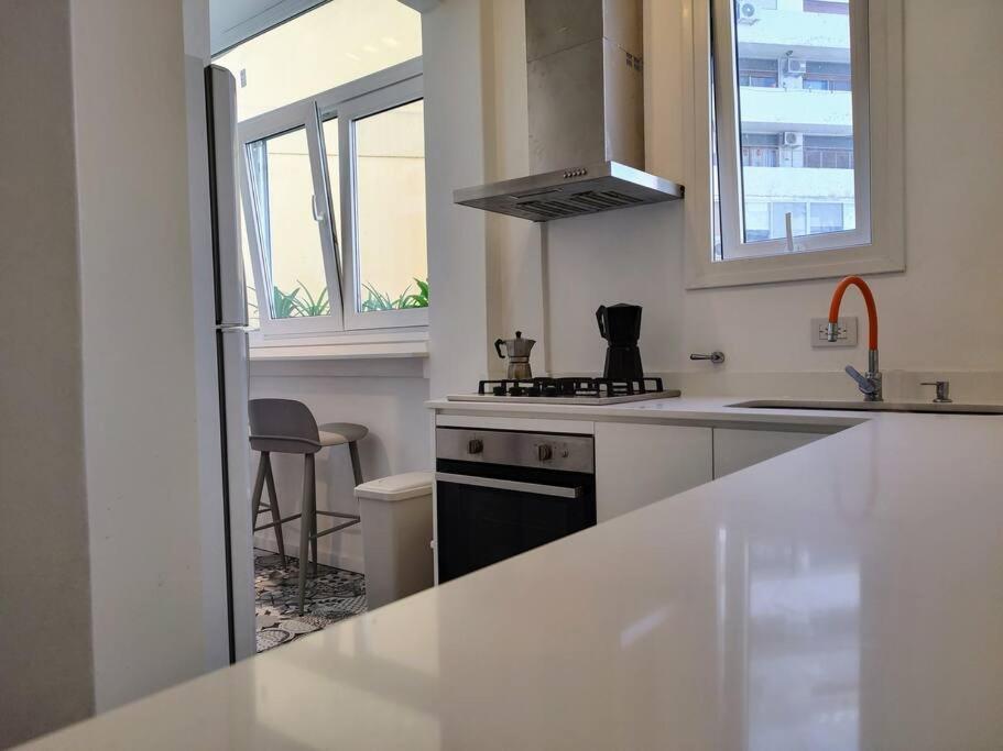 Clasico Y Moderno Departamento En El Corazon De Buenos Aires Apartamento Exterior foto