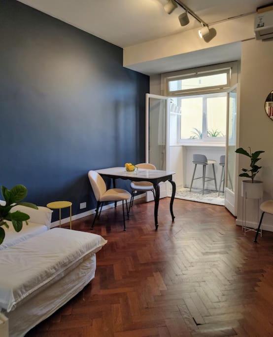 Clasico Y Moderno Departamento En El Corazon De Buenos Aires Apartamento Exterior foto