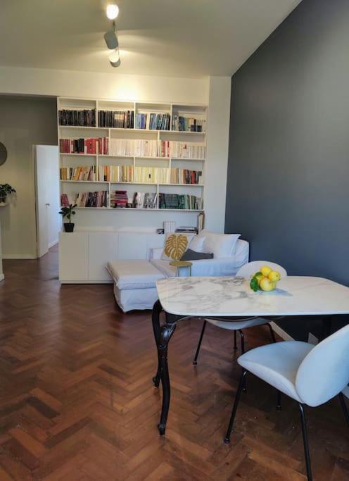 Clasico Y Moderno Departamento En El Corazon De Buenos Aires Apartamento Exterior foto