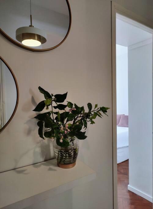 Clasico Y Moderno Departamento En El Corazon De Buenos Aires Apartamento Exterior foto